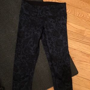 lululemon Wunder Under Crop size 4 EUC